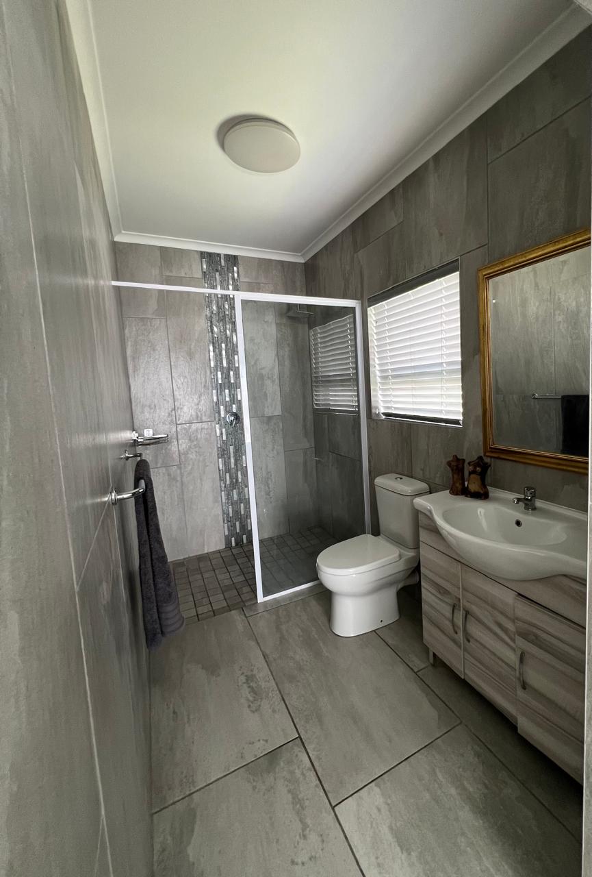 3 Bedroom Property for Sale in Kleinkoornhuis Western Cape